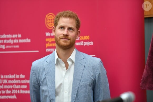 Le prince Harry, duc de Sussex visite l'Université Sheffield Hallam et découvre les nouvelles technique de recherche et d'apprentissage de l'université. Sheffield, le 25 juillet 2019.