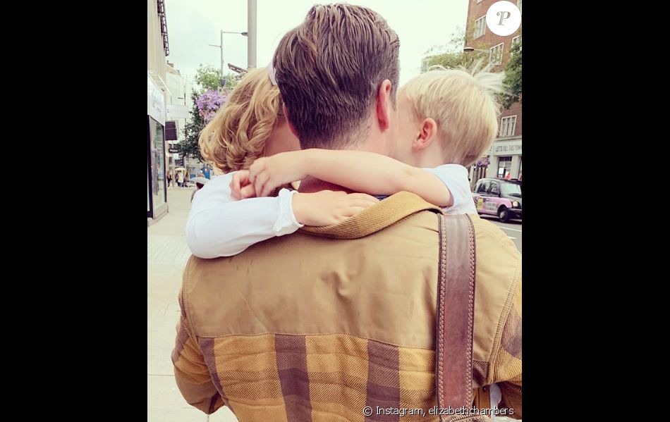 Armie Hammer critiqué sur Instagram pour avoir laissé Ford, son fils de