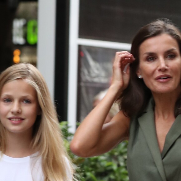 La reine Letizia d'Espagne et ses filles - ici Leonor, princesse des Asturies - sont allées voir en compagnie de la reine Sofia le film Le Roi Lion dans un cinéma de Palma de Majorque le 1er août 2019.