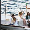 HHeidi Klum, Tom Kaulitz et les quatre enfants d'Heidi, Leni, Henry, Johan et Lou, arrivent en bateau au restaurant Riccio à Capri, pour une réception à la veille de leur mariage. Le 2 août 2019.