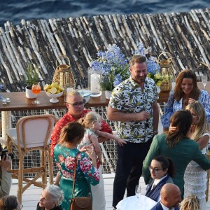 HHeidi Klum et Tom Kaulitz arrivent en bateau au restaurant Riccio à Capri, pour une réception à la veille de leur mariage. Le 2 août 2019.