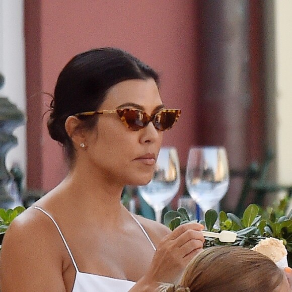 Kourtney Kardashian et ses enfants (Mason, Penelope et reign) passent leurs vacances à Portofino. Le 3 août 2019