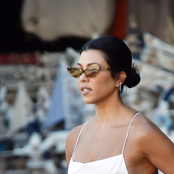 Kourtney Kardashian et ses enfants (Mason, Penelope et reign) passent leurs vacances à Portofino. Le 3 août 2019