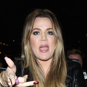 Khloe Kardashian prend l'avion à Los Angeles, le 24 juin 2014.