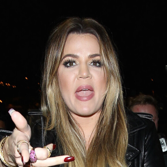 Khloe Kardashian prend l'avion à Los Angeles, le 24 juin 2014.