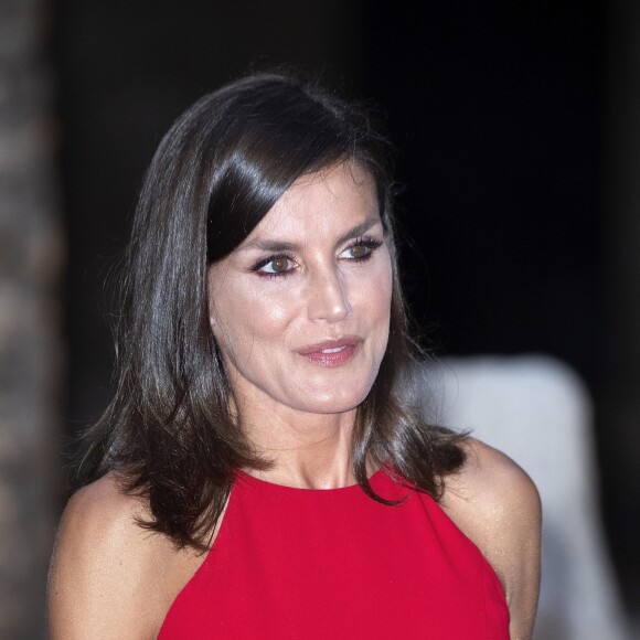 La reine Letizia d'Espagne au palais de la Almudaina le 7 août 2019 à Palma de Majorque lors de la traditionnelle réception offerte en l'honneur de la communauté des Îles Baléares.