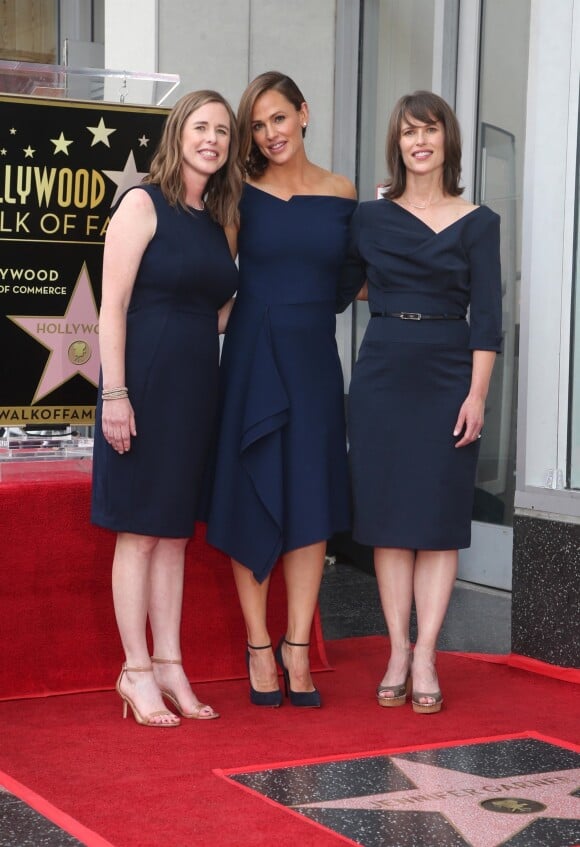 Jennifer Garner entre ses soeurs Susannah Kay Garner-Carpenter et Melissa Garner-Wylie, Walk Of Fame de Los Angeles, le 20 août 2018.
