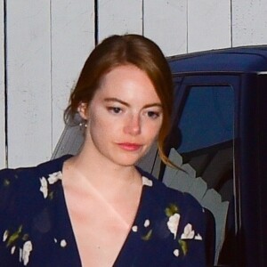 Exclusif - Emma Stone et son compagnon Dave McCary sont allés dîner dans le restaurant Giorgio Baldi à Santa Monica, le 8 août 2019.