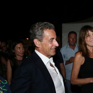 Exclusif - Nicolas Sarkozy et sa femme Carla Bruni-Sarkozy - Backstage du concert de Carla Bruni-Sarkozy au théâtre de Verdure du Grand Jardin à Le Lavandou le 23 juillet 2019. © Dominique Jacovides-Cyril Moreau/Bestimage