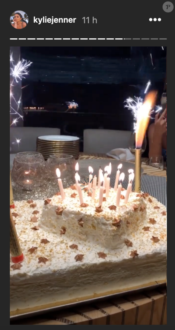 Kylie Jenner : son incroyable anniversaire pour ses 22 ans sur un yacht.