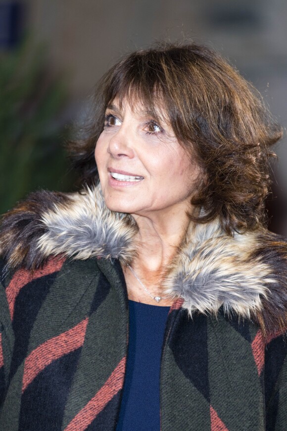 Stéphanie Fugain - Lancement des illuminations de Noël du Faubourg Saint-Honoré à Paris le 16 novembre 2017. © Pierre Perusseau/Bestimage