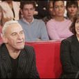 Michel et Stéphanie Fugain lors de l'enregistrement de l'émission "Vivement dimanche" le 2 février 2005 à Paris.