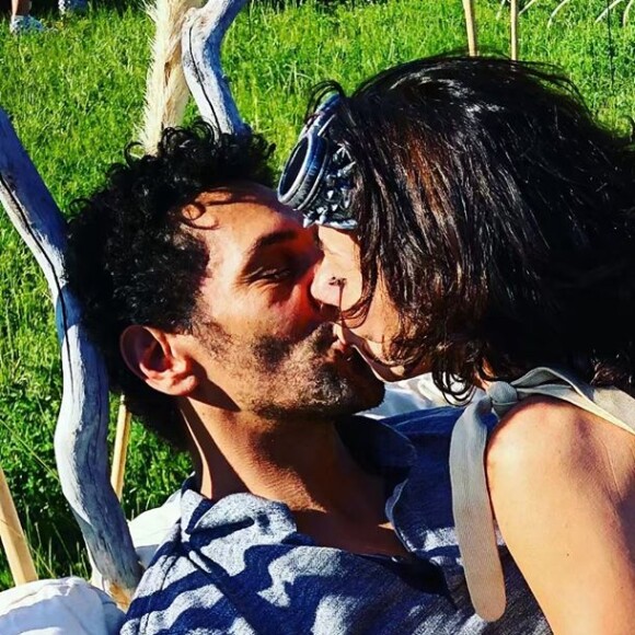 Sandra et Tomer Sisley sur Instagram.