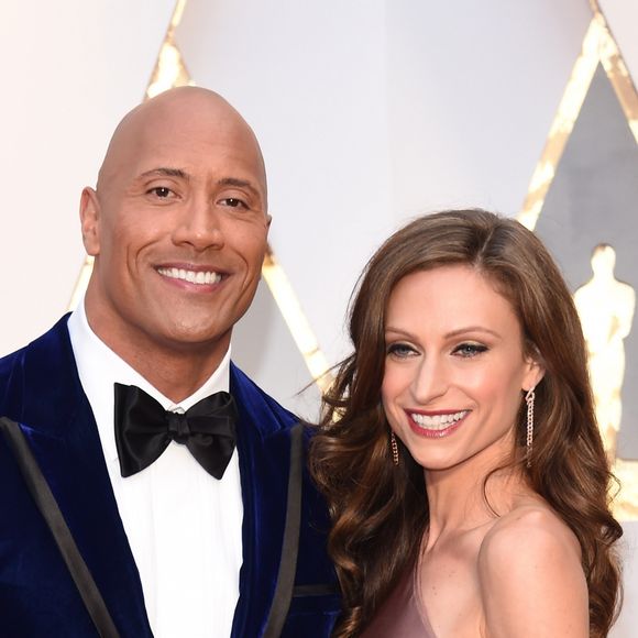 Dwayne "The Rock" Johnson et sa compagne Lauren Hashian - Les célébrités arrivent à la 89ème cérémonie des Oscars au Hollywood & Highland Center à Hollywood, le 26 février 2017. © Lisa O'Connor/Zuma Press/Bestimag