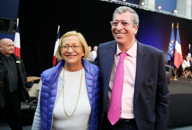 Patrick et Isabelle Balkany assistent au meeting de Nicolas Sarkozy à Boulogne-Billancourt le 25 novembre 2014.