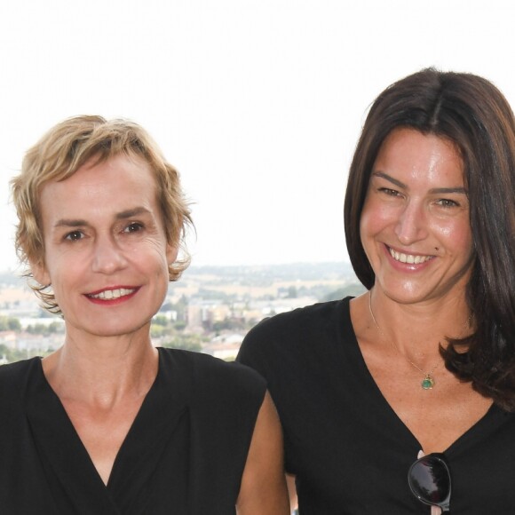 Sandrine Bonnaire et Sarah Marx lors de la 12ème édition du festival du Film d'Angoulême, le 21 août 2019. © Guirec Coadic/Bestimage