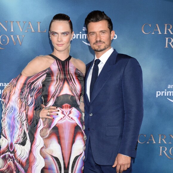 Cara Delevingne et Orlando Bloom à la première de la série télévisée Amazon Prime Video "Carnival Row" au TCL Chinese Theatre dans le quartier de Hollywood, à Los Angeles, Californie, Etats-Unis, le 21 août 2019.