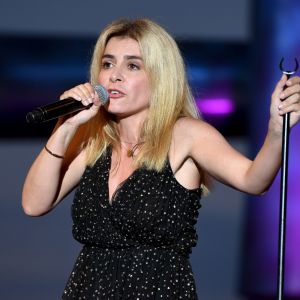 Julie Zenatti - Concert caritatif pour les enfants malades organisé par l'association "Enfant, star et match" dans la pinède à Juan les Pins le 11 juillet 2019. © Lionel Urman/Bestimage