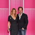 Ingrid Chauvin et son mari Thierry Peythieu durant le "Pink Carpet" des séries "Killing Eve" et "When Heroes Fly" lors du festival "Canneseries" à Cannes, le 8 avril 2018.© Bruno Bebert/Bestimage