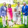 Le prince Daniel de Suède, la reine Silvia de Suède, la princesse Victoria de Suède, la princesse Estelle de Suède, le prince Oscar de Suède et le roi Carl XVI Gustaf de Suède lors du 42e anniversaire de la princesse Victoria de Suède à la Villa Solliden sur l'île d'Öland le 14 juillet 2019.