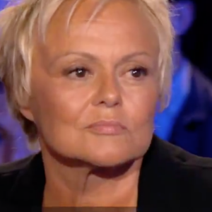 Muriel Robin dans l'émission On n'est pas couché, sur France 2, le samedi 7 septembre 2019.