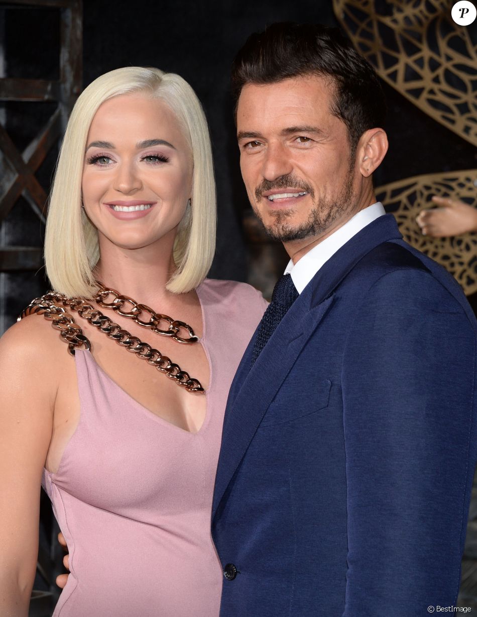Katy Perry et son fiancé Orlando Bloom à la première de la série télévisée Amazon Prime Video &quot;Carnival Row&quot; au TCL Chinese Theatre dans le quartier de Hollywood, à Los Angeles, Californie, Etats-Unis, le 21 août 2019.