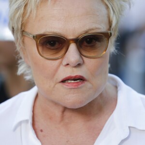 Muriel Robin - Rassemblement contre les violences faites aux femmes, Place de la République à Paris. Le 6 juillet 2019 © Stephen Caillet / Panoramic / Bestimage