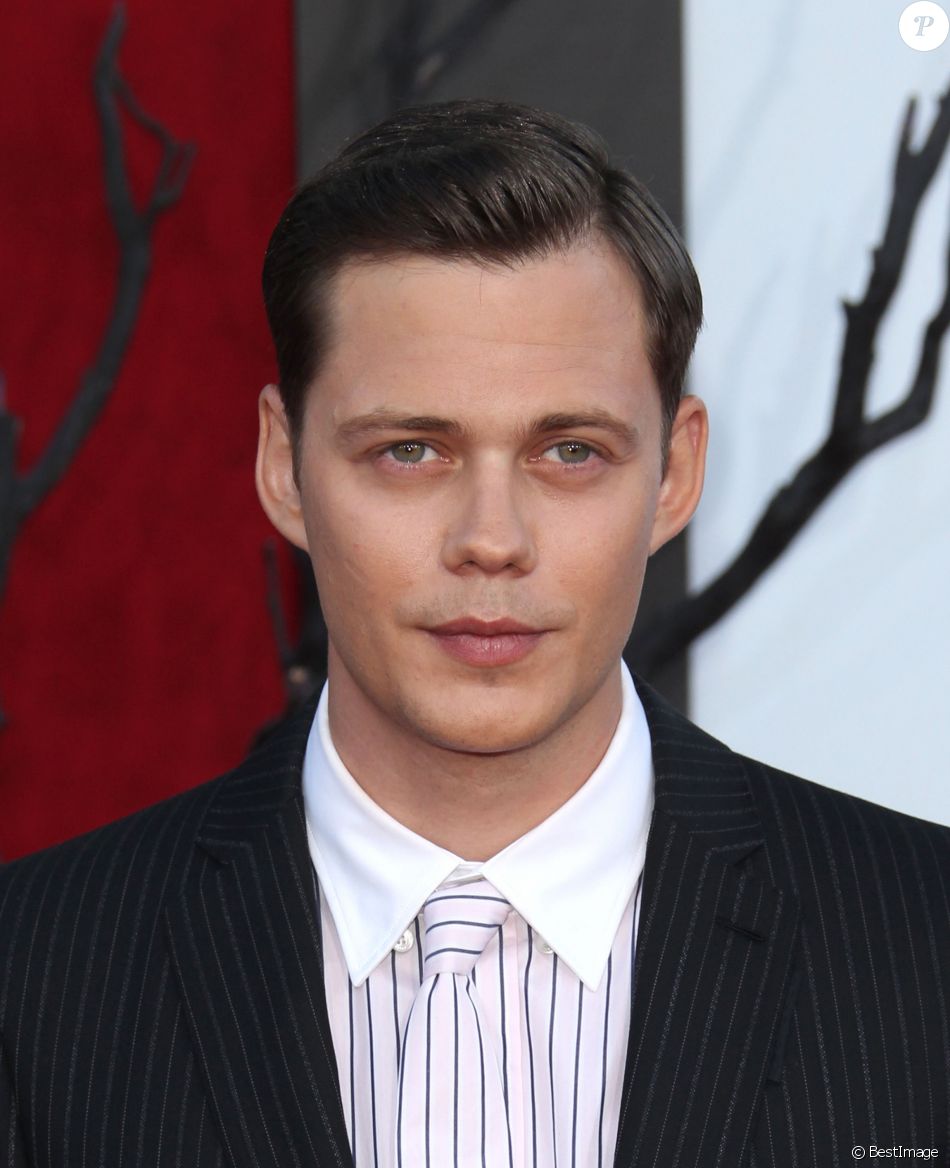 Bill Skarsgård à la première de Ça Chapitre 2 à Los Angeles, le 26 août 2019. Purepeople