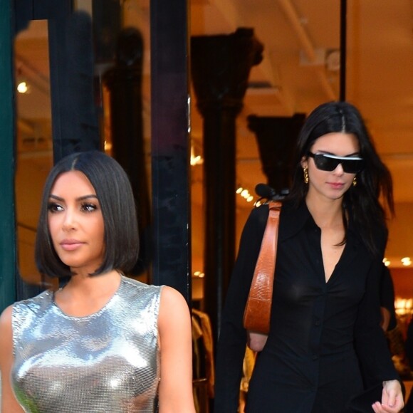 Kendall Jenner est allée faire du shopping avec sa soeur Kim Kardashian lors de la Fashion Week 2019 à New York, le 10 septembre 2019