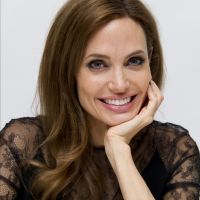 Angelina Jolie en Maléfique : son impressionnante transformation en vidéo