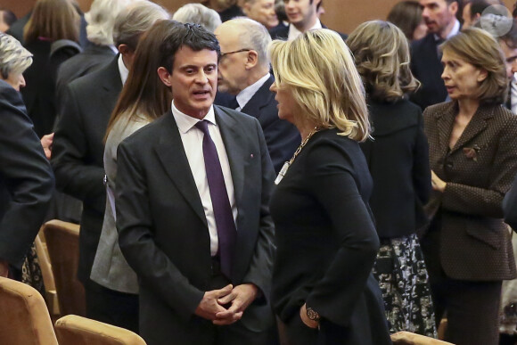 Manuel Valls et Susana Gallardo lors de la soirée des Prix du Royaume d'Espagne pour les entreprises (Premio Reino de España a la Trayectoria Empresarial) à l'école de commerce Institut d'études supérieures de commerce (IESE) de Barcelone, Espagne, le 25 février 2019.