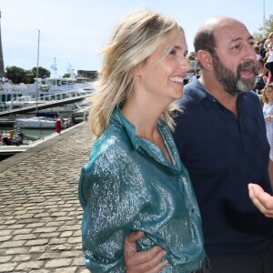 Laurence Arné et Kad Merad - Photocall du film "La part du soupçon" lors de la 21ème édition du Festival de la Fiction TV de la Rochelle. Le 14 septembre 2019 © Patrick Bernard / Bestimage 14/09/2019 - La Rochelle