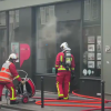 Photo de l'incendie qui a ravagé l'agence immobilière de Stéphane Plaza, située dans le XIe arrondissement de Paris. L'incendie a eu lieu le 16 septembre 2019.