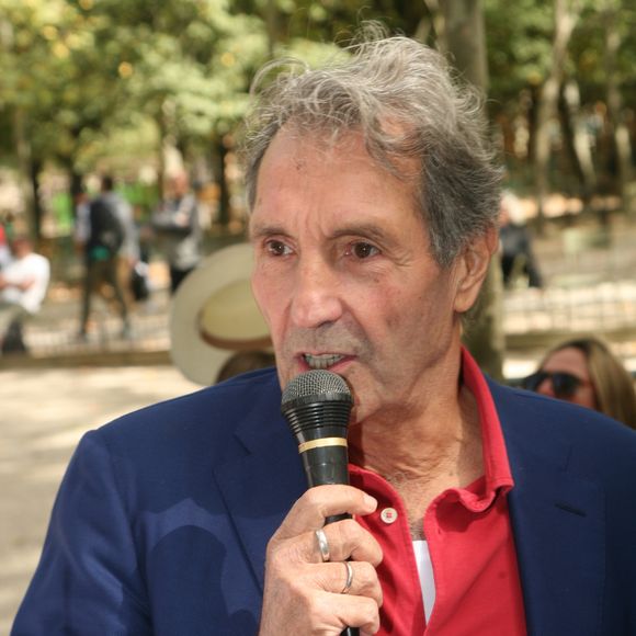 Exclusif - Jean-Jacques Bourdin - Trophée des personnalités au profit de l'association "Make-a-Wish" au jardin du Luxembourg à Paris le 18 septembre 2019. La fondation Make-A-Wish est une association dont le but est d'exaucer le voeu d'enfants âgés de deux ans et demi à dix-sept ans qui sont ou ont été gravement malades. © JLPPA/Bestimage