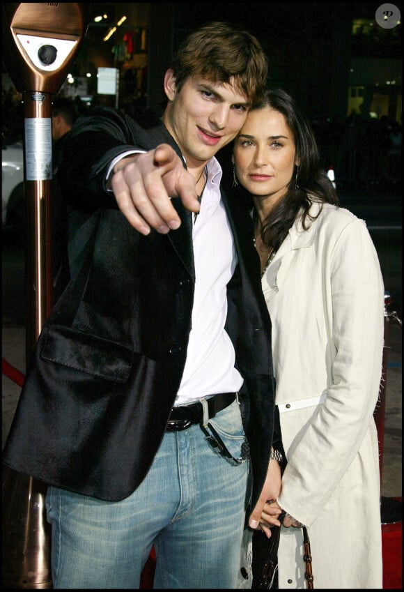 Demi Moore et Ashton Kutcher à Los Angeles en 2005.