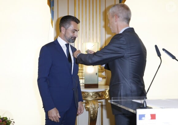 David Sinapian, Franck Riester (Ministre de la Culture) - Cérémonie de remise des insignes de Commandeur dans l'Ordre des Arts et des Lettres à Pierre Hermé et de Chevalier dans l'Ordre des Arts et des Lettres à David Sinapian au Ministère de la Culture à Paris, le 23 septembre 2019. © Marc Ausset-Lacroix/Bestimage