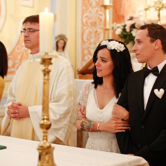 Mariage religieux en l'église de Villanova d' Alizée et Grégoire Lyonnet - Villanova le 18 juin 2016 © Olivier Huitel - Olivier Sanchez / Bestimage