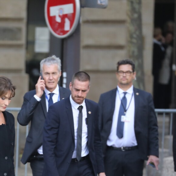 Nicolas Sarkozy et sa femme Carla Bruni - Arrivées en l'église Saint-Sulpice pour les obsèques de l'ancien président de la République Jacques Chirac à Paris. Un service solennel sera présidé par le président de la République. Le 30 septembre 2019 © Dominique Jacovides / Bestimage
