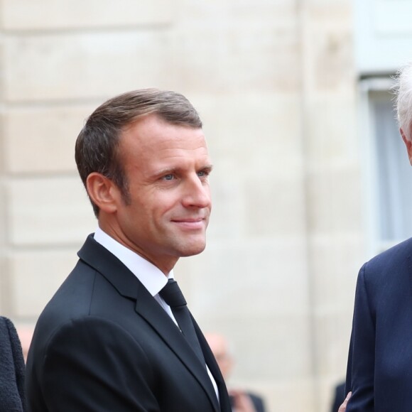 Le président de la République française Emmanuel Macron, sa femme la Première Dame Brigitte Macron et le 42ème, président des Etats-Unis Bill Clinton - Le président de la République française reçoit les chefs d'Etat et de Gouvernement étrangers ayant fait le déplacement en France pour rendre hommage au Président Jacques Chirac au Palais de l'Elysée Paris, France, le 30septembre 2019. © Cyril Moreau/Bestimage