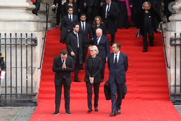 Alexandre Salat-Baroux, François Pinault, Martin Chirac, sa mère Claude Chirac et son mari Frédéric Salat-Baroux - Sorties des obsèques de l'ancien président de la République Jacques Chirac en l'église Saint-Sulpice à Paris. Le 30 septembre 2019 © Dominique Jacovides / Bestimage