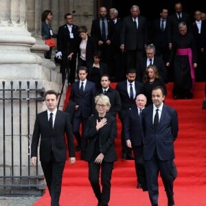 Nicolas Salat-Baroux, Alexandre Salat-Baroux, François Pinault, Martin Chirac, sa mère Claude Chirac et son mari Frédéric Salat-Baroux - Sorties des obsèques de l'ancien président de la République Jacques Chirac en l'église Saint-Sulpice à Paris. Le 30 septembre 2019 © Stéphane Lemouton / Bestimage