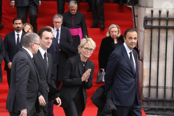 Martin Chirac, sa mère Claude Chirac et son mari Frédéric Salat-Baroux - Sorties des obsèques de l'ancien président de la République Jacques Chirac en l'église Saint-Sulpice à Paris. Le 30 septembre 2019 © Dominique Jacovides / Bestimage