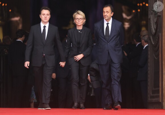 Martin Chirac, sa mère Claude Chirac et son mari Frédéric Salat-Baroux - Sorties des obsèques de l'ancien président de la République Jacques Chirac en l'église Saint-Sulpice à Paris. Le 30 septembre 2019 © Dominique Jacovides / Bestimage