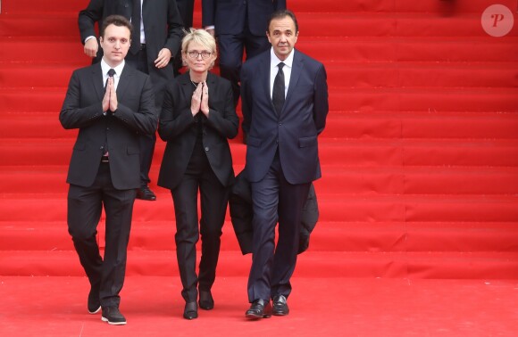 Martin Chirac, sa mère Claude Chirac et son mari Frédéric Salat-Baroux - Sorties des obsèques de l'ancien président de la République Jacques Chirac en l'église Saint-Sulpice à Paris. Le 30 septembre 2019 © Dominique Jacovides / Bestimage