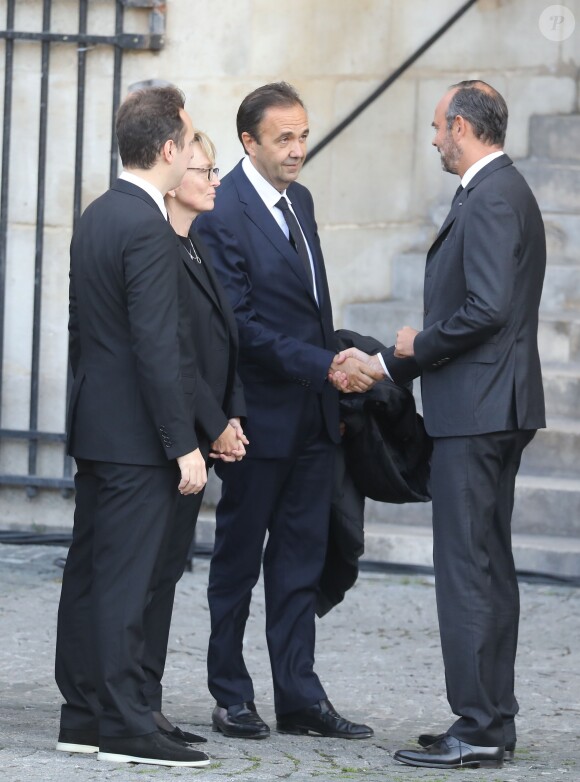 Martin Chirac, sa mère Claude Chirac, Frédéric Salat-Baroux, Edouard Philippe - Arrivées en l'église Saint-Sulpice pour les obsèques de l'ancien président de la République Jacques Chirac à Paris. Un service solennel sera présidé par le président de la République. Le 30 septembre 2019 © Dominique Jacovides / Bestimage