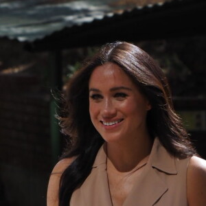 Meghan Markle, duchesse de Sussex, se rend à l'Université de Johannesburg où elle a  participé à une table ronde avec l'Association des universités du Commonwealth, dont elle est la marraine. Johannesburg, Afrique du Sud, le 1er octobre 2019.