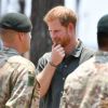 Le prince Harry, duc de Sussex, rend hommage au soldat Mathew Talbot, tué le 5 mai 2019 par un éléphant au Liwonde National Park (Malawi), le 30 septembre 2019, dans le cadre de son voyage officiel en Afrique du Sud.