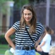 Exclusif - Jessica Alba emmène son fils Hayes jouer au parc Coldwater dans le quartier de Beverly Hills à Los Angeles, le 21 septembre 2019