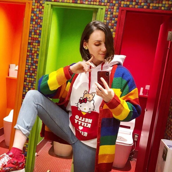 Natoo présente sa collection en collaboration avec Hello Kitty - Instagram