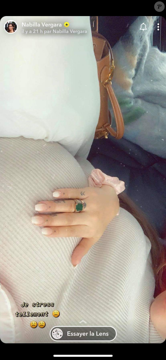 Nabilla et Thomas arrivent à la maternité le 5 octobre 2019.